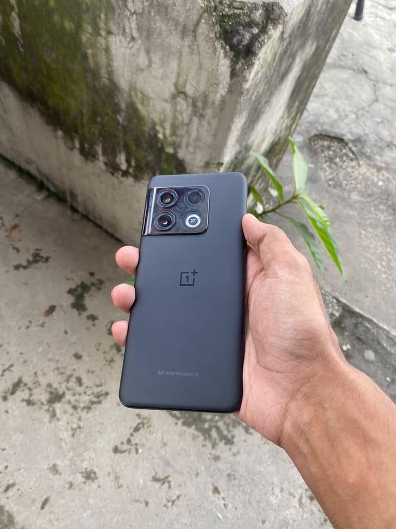 One Plus 10 Pro 0