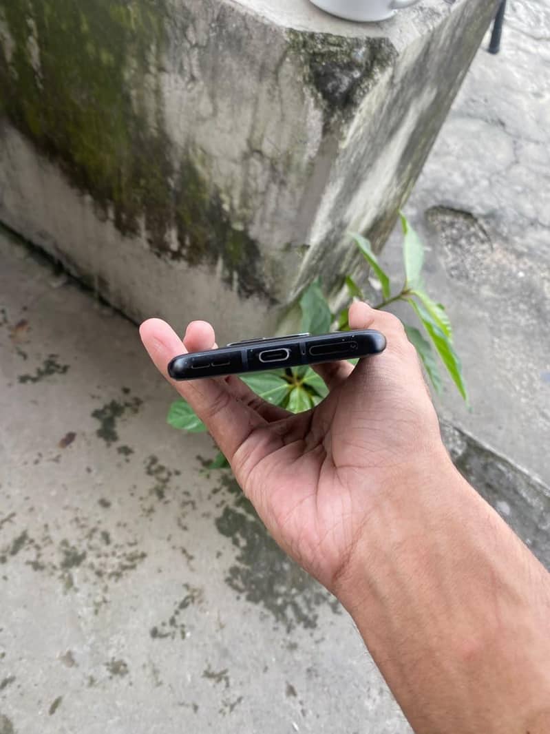 One Plus 10 Pro 3