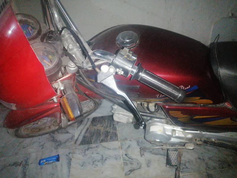 united 100cc 3