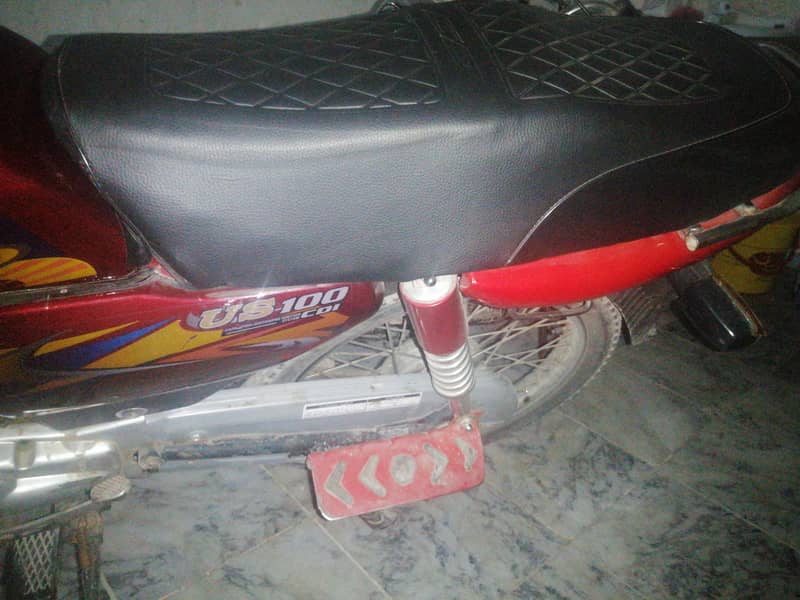 united 100cc 4