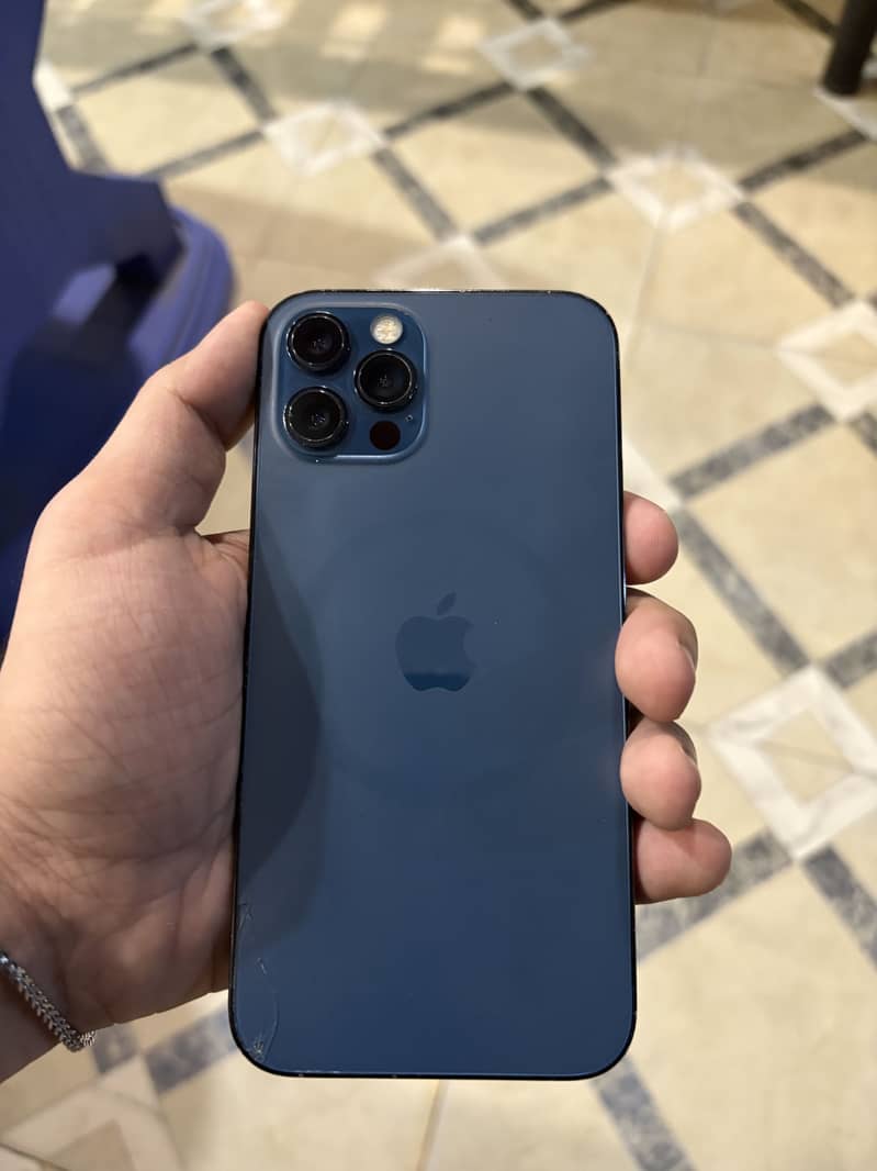 Apple iPhone 12 Pro 2