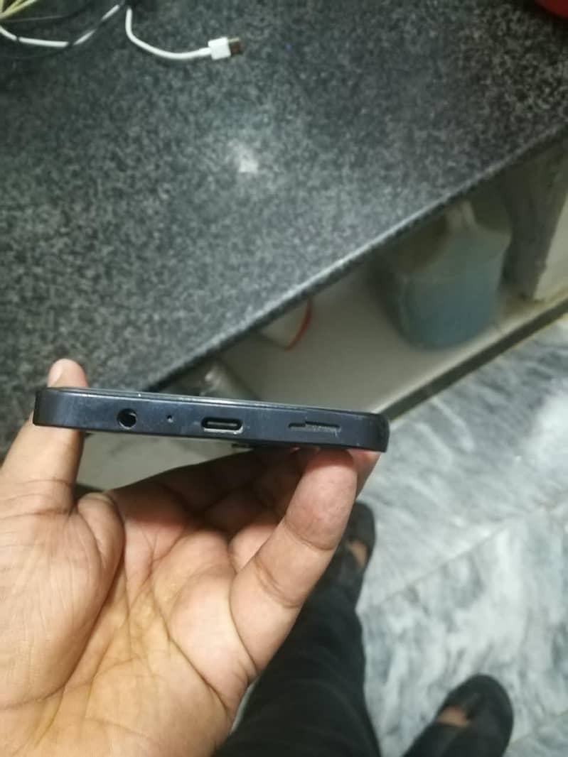 Samsung Mobile A07 6
