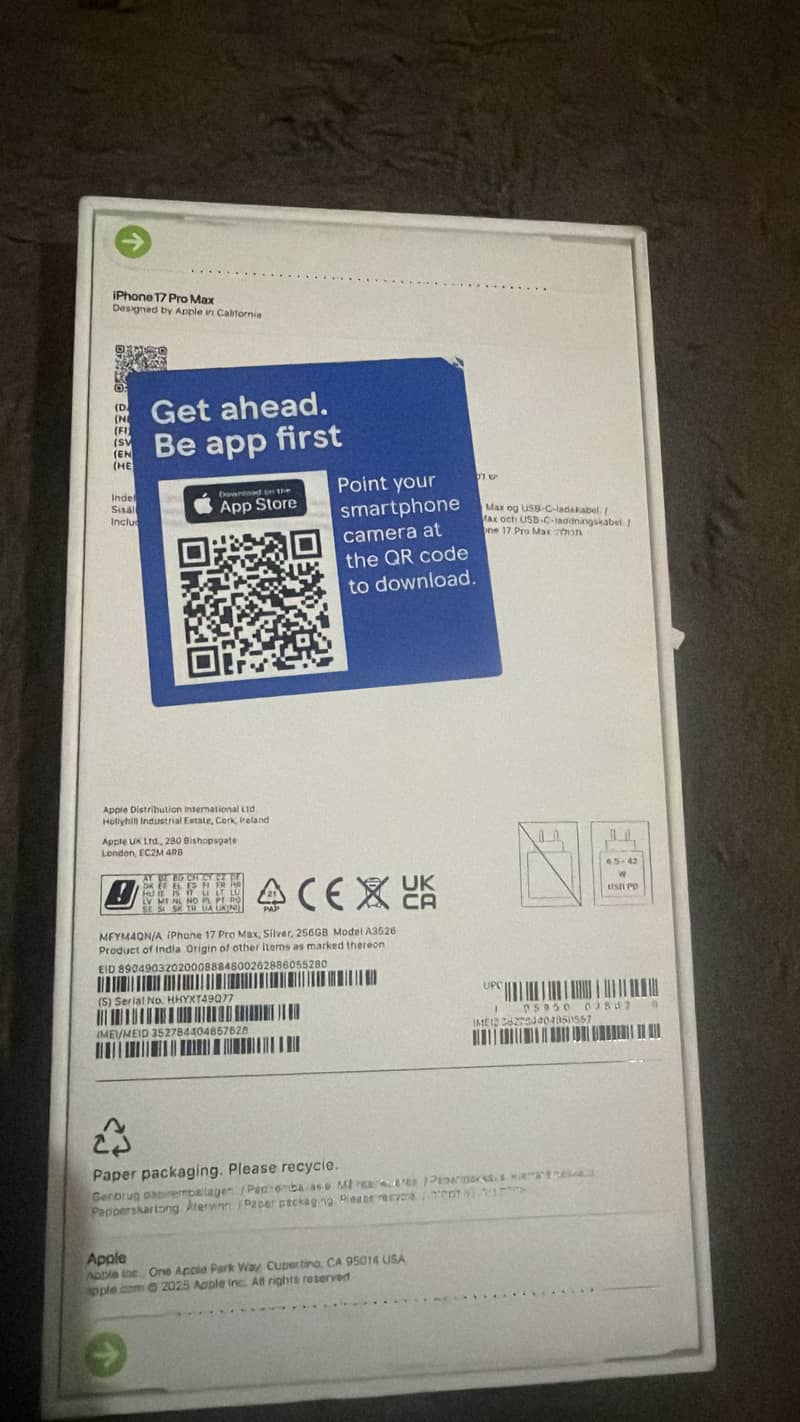 Apple iPhone 17 Pro Max 2