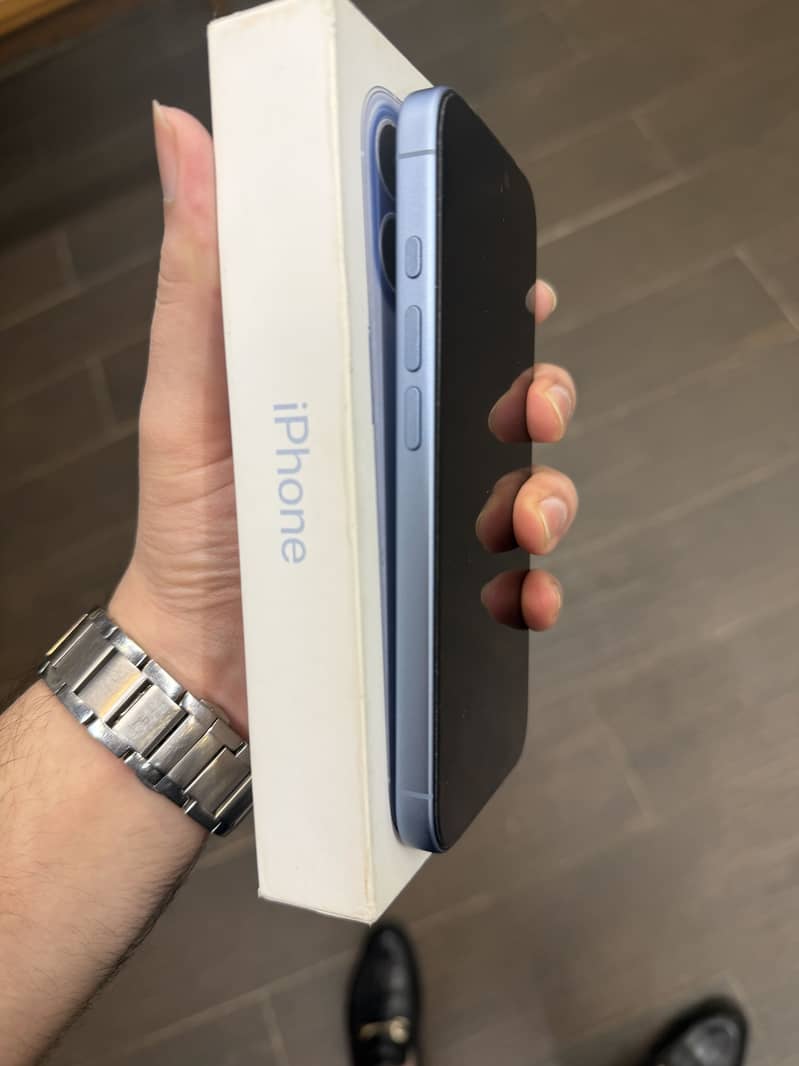 Apple iPhone 17 2