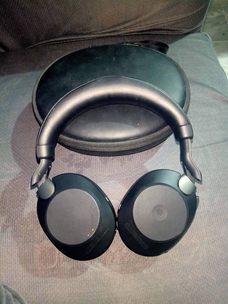 jabra wireless headphone 0
