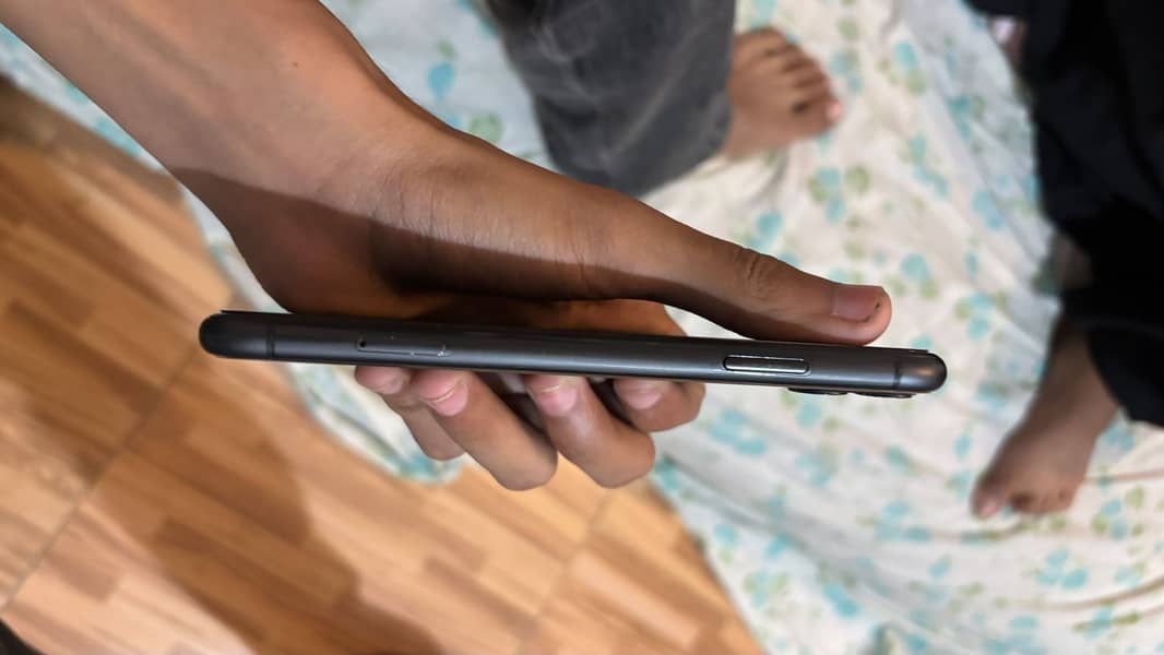 Apple iPhone 11 2