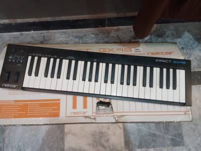 NEKTAR GX 49 Midi Controller