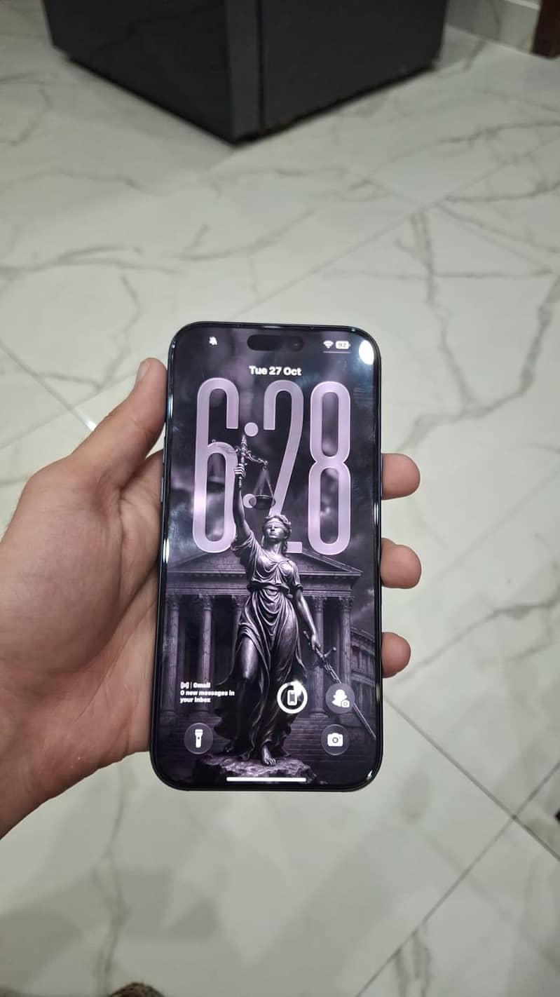 Apple iPhone 17 Pro Max 1