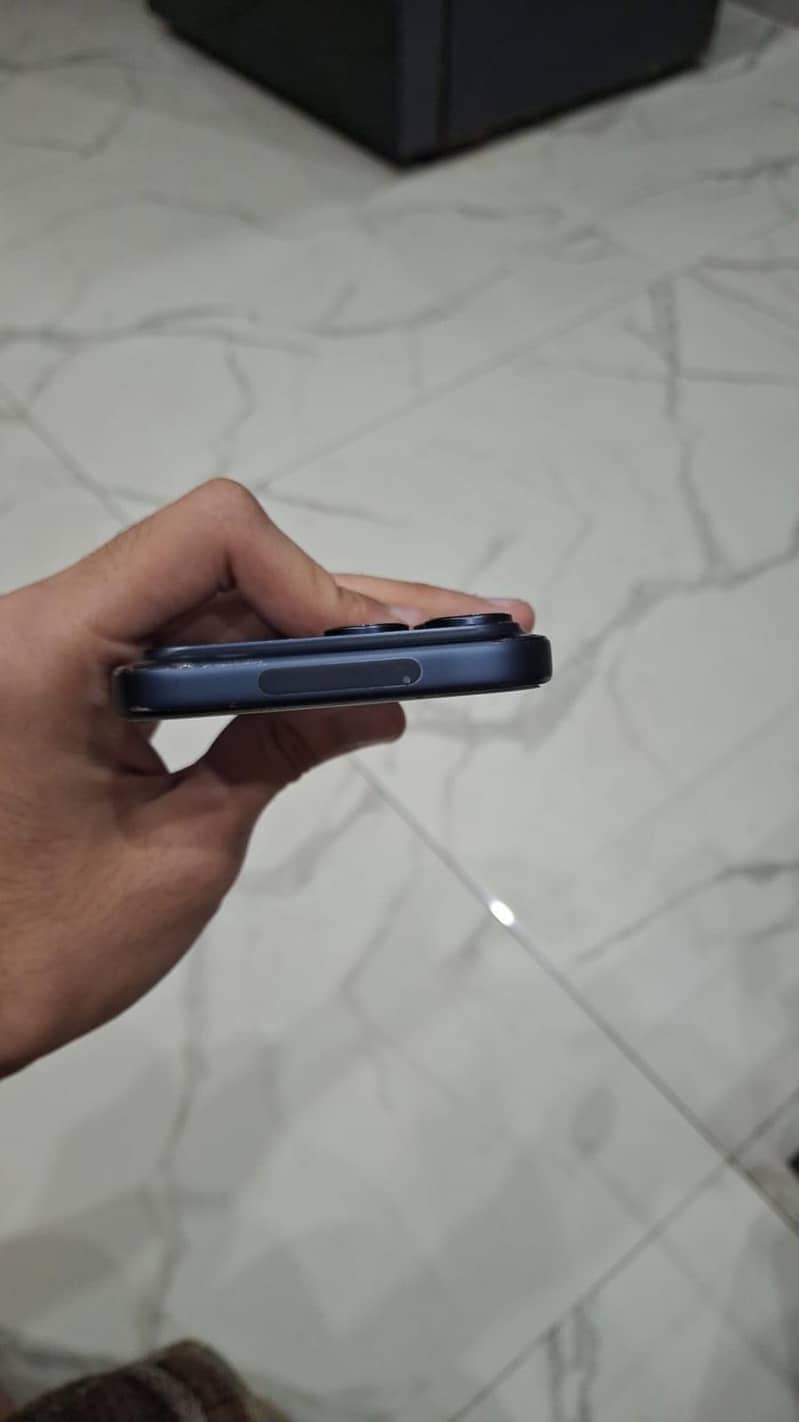 Apple iPhone 17 Pro Max 2
