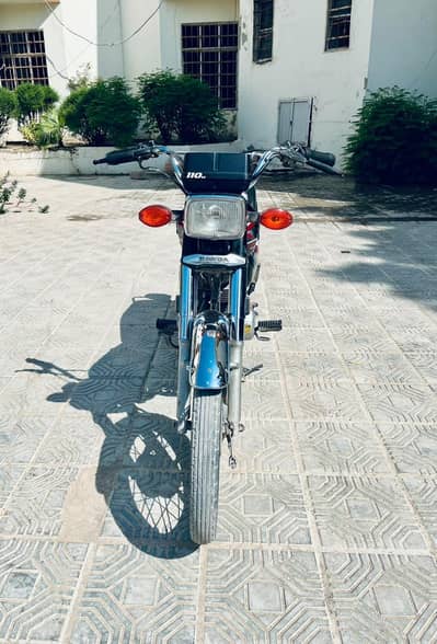 Honda 2024 black Karachi registration urgent sale price slightly negit