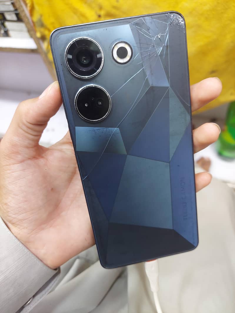 Tecno CAMON 20 Pro 8/256 1