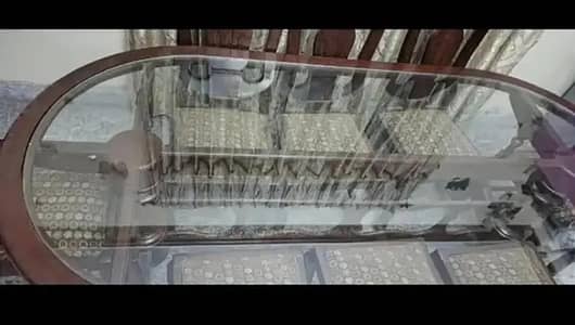 8 chairs dining table for sale