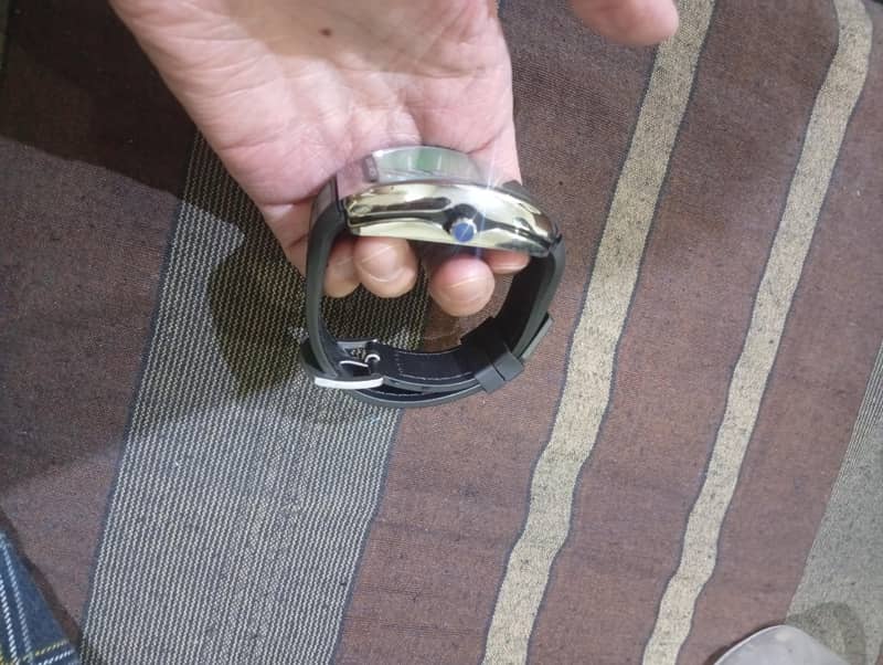 Watch 1
