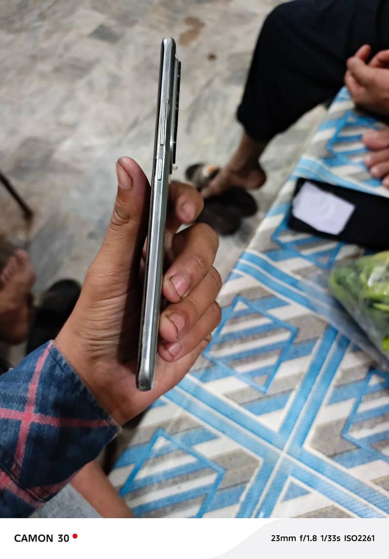Tecno spark 40 pro plus 4