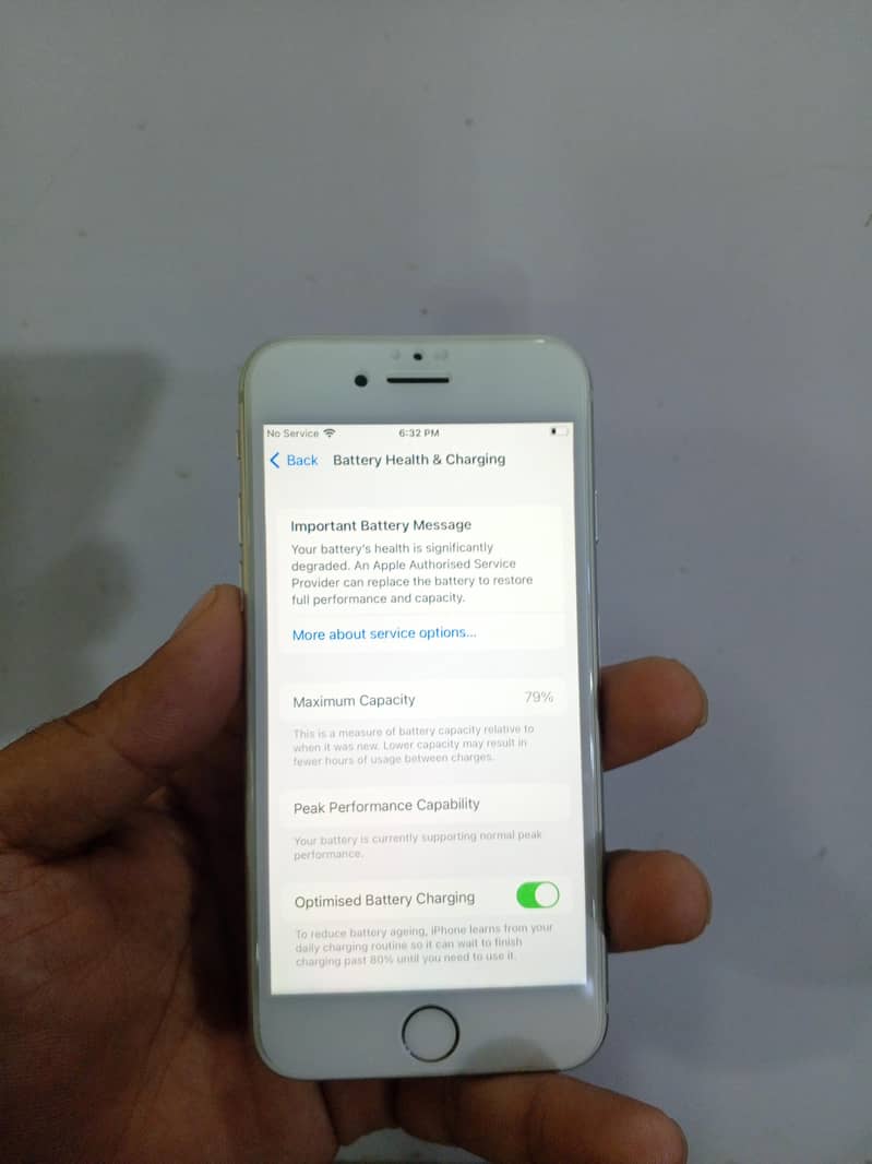 Apple iPhone 8 5