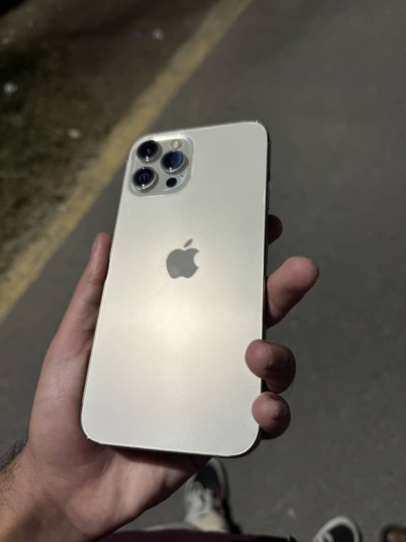 Apple iPhone 12 Pro Max 0