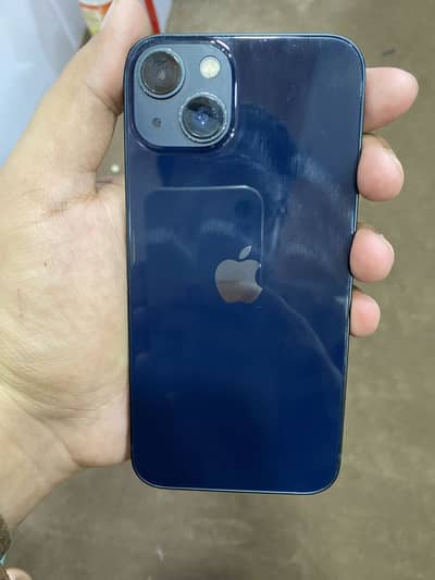 Apple iPhone 13
