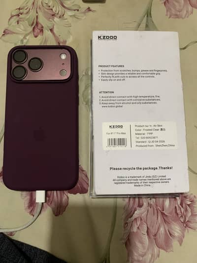 Iphone 17 pro max official silicon case