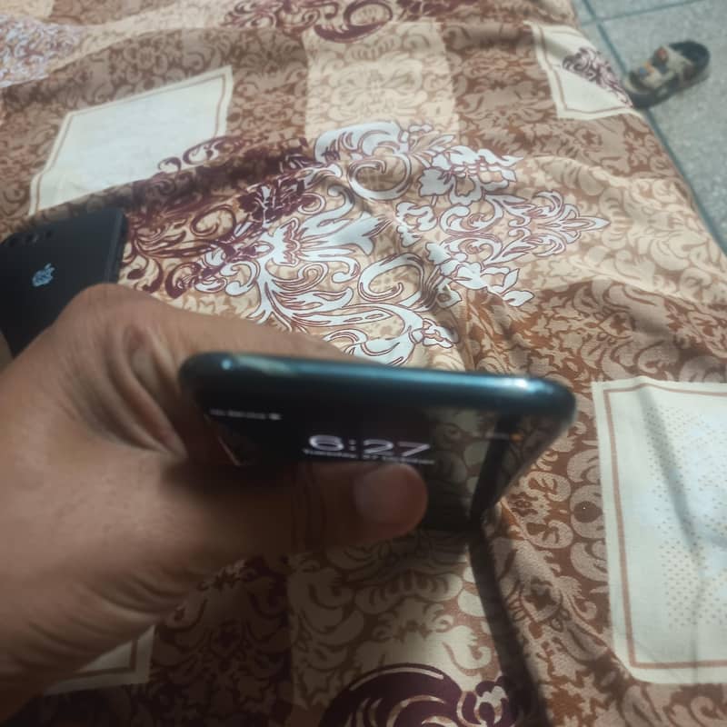 Apple iPhone 7 Plus 32 GB 2