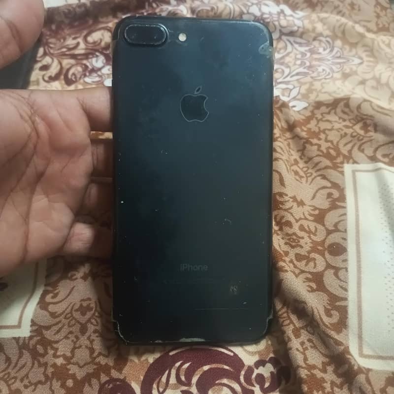 Apple iPhone 7 Plus 32 GB 3