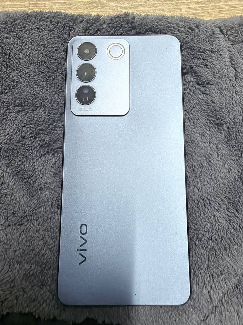 Vivo v27e 2