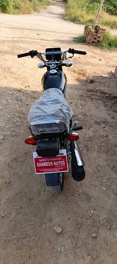 honda 125 just like  new