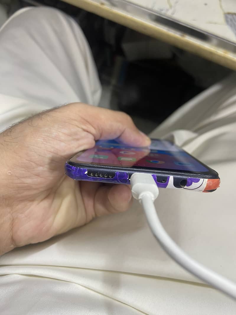 OPPO A5s 4