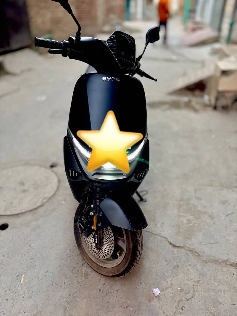 Evee Scooter 1