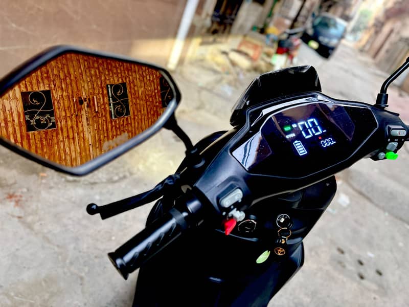 Evee Scooter 2