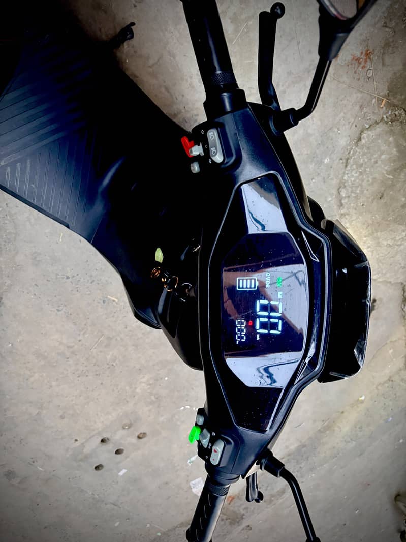 Evee Scooter 6
