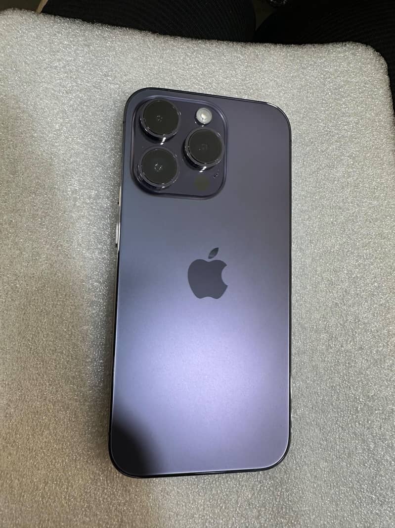 Apple iPhone 14 Pro 0