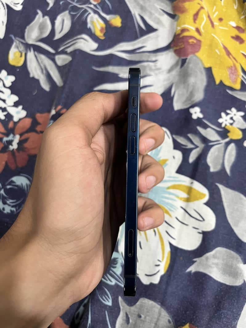 iPhone 12 jv 10