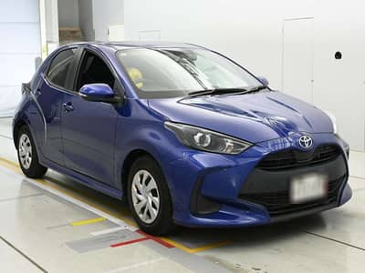 TOYOTA YARIS X SMART ENTRY PG | MODEL 2023 GRADE: 4 AUCTION |