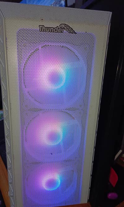 i5-4th | 12 GB RAM | 120SSD+500HDD | RGM FAN CASING