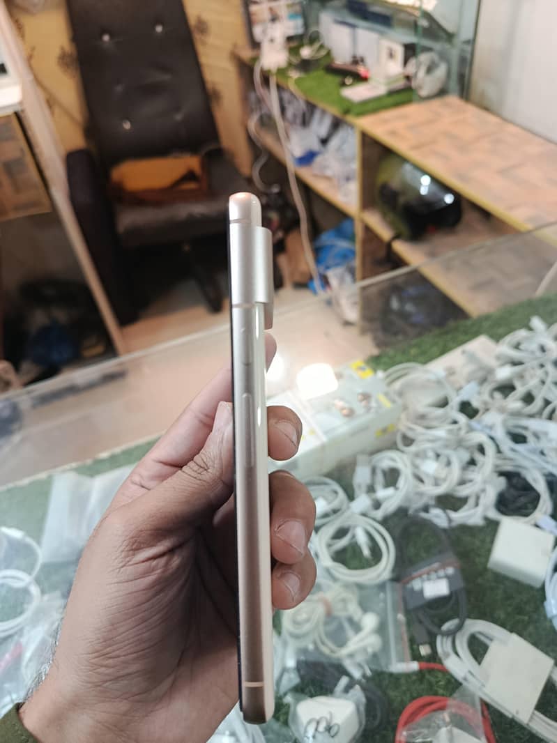 Google pixel 8 2