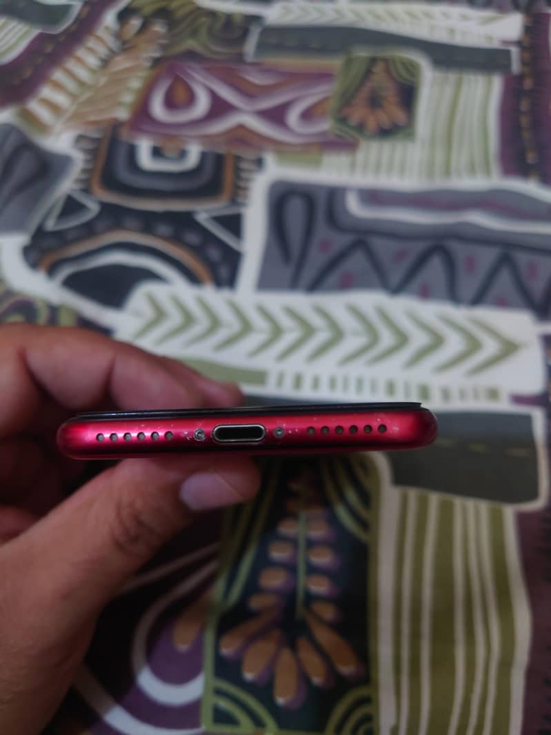 Apple iPhone SE 2020 3