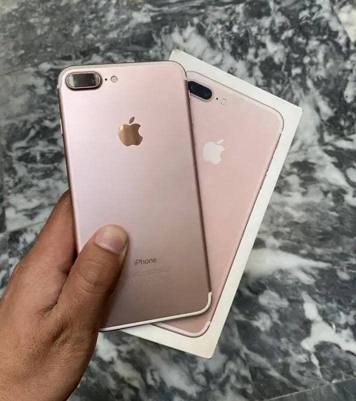 Apple iPhone 7 Plus 0