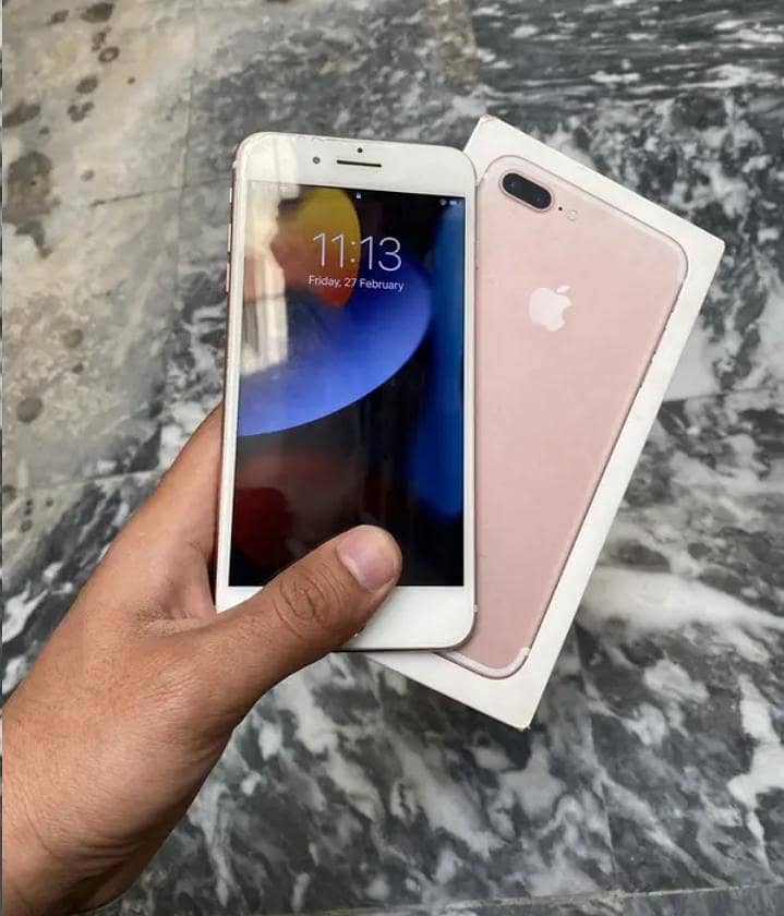 Apple iPhone 7 Plus 1