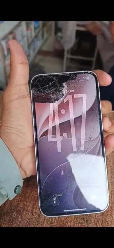 Apple iPhone 14