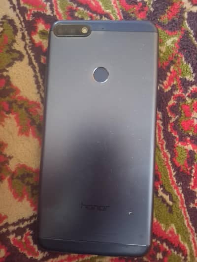 Honor 7C