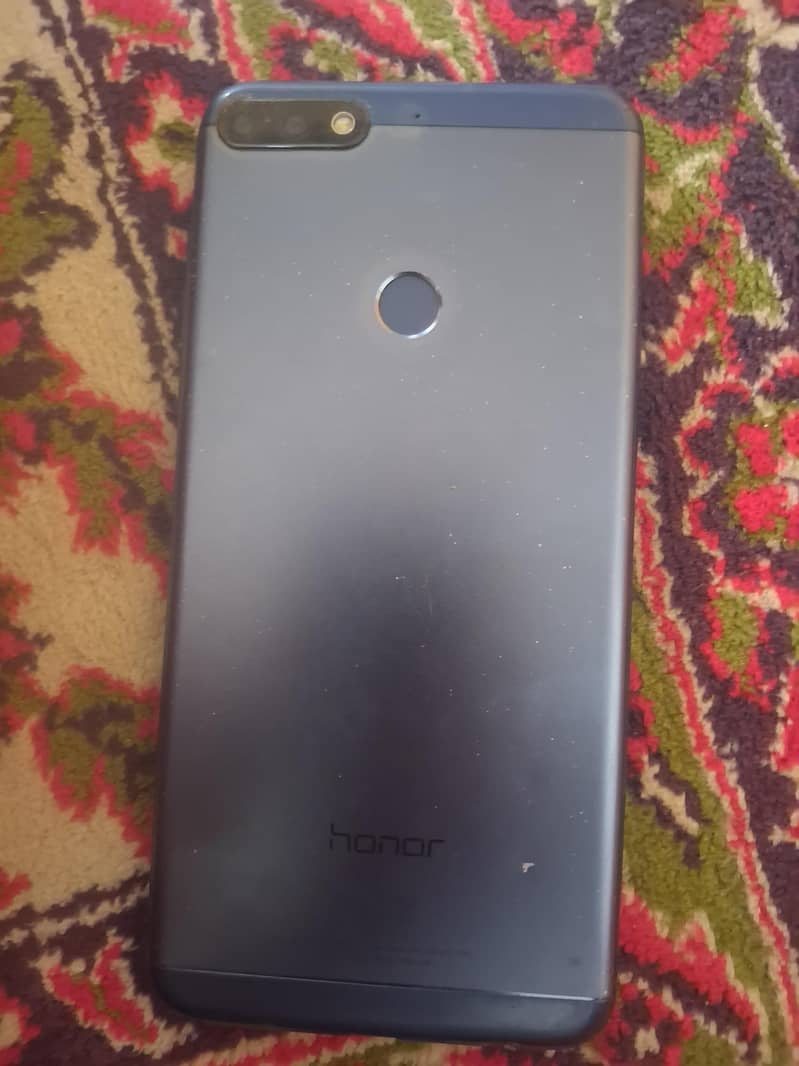Honor 7C 0