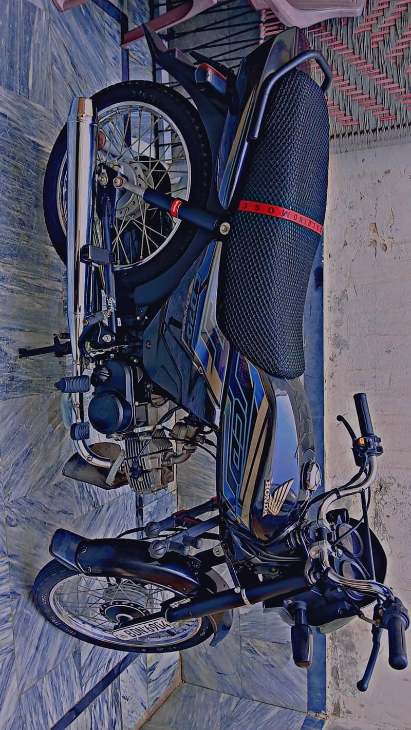 Cd 70 dream 8