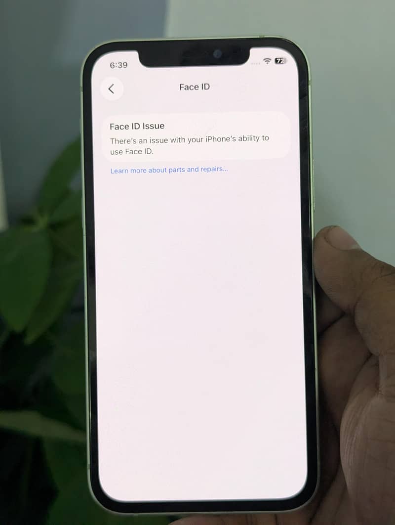 Apple iPhone 12 6