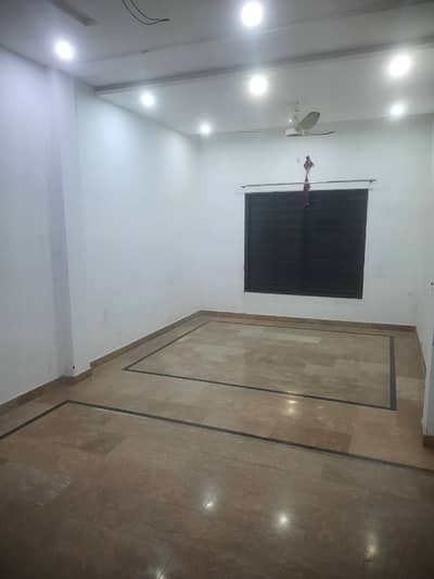 5 MARLA UPPER PORTION AVAILABLE FOR RENT IN PARK VIEW CITY