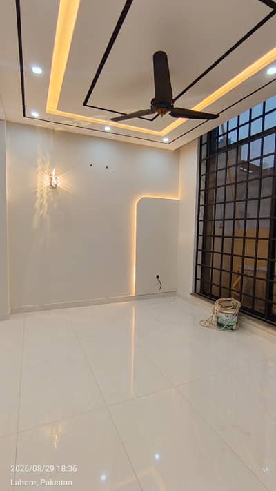 5 Marla Ideal Location Portion For Rent In Tulip Extension Block