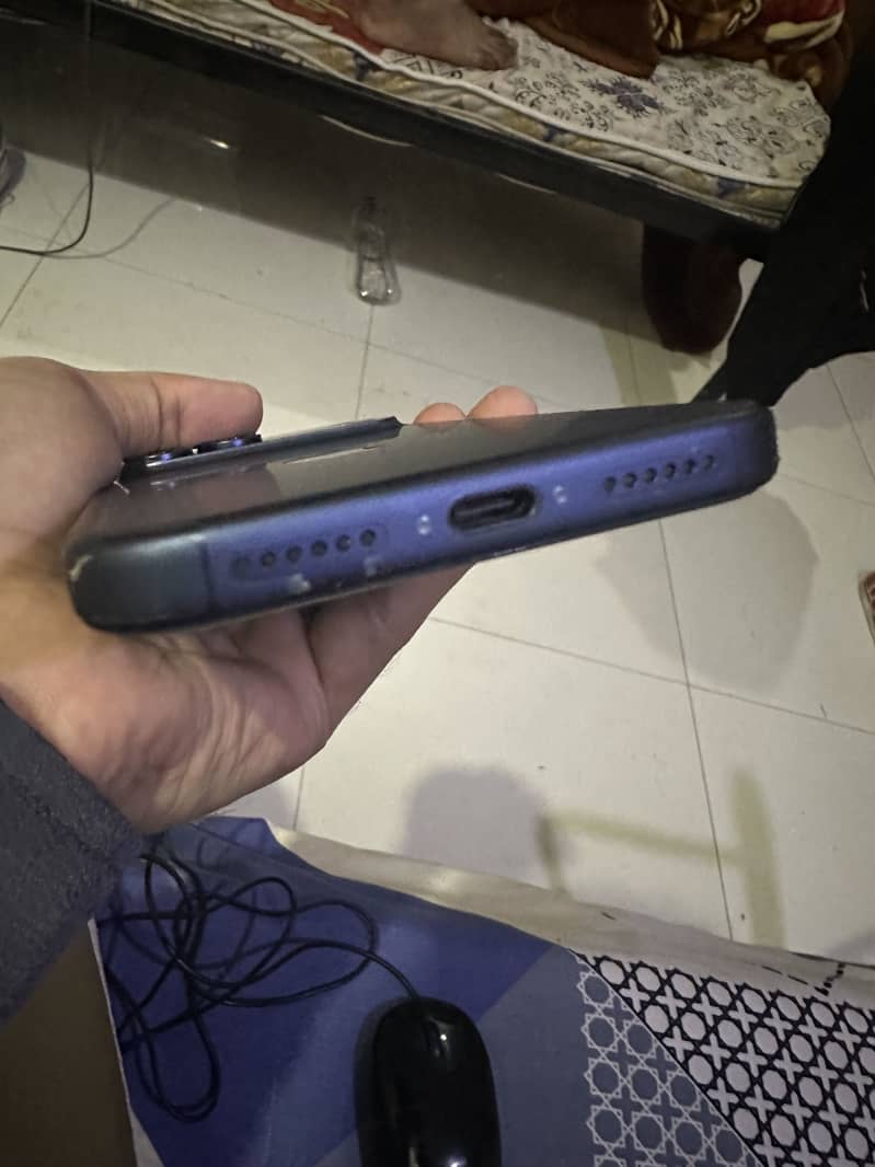 Apple iPhone 17 Pro Max 3