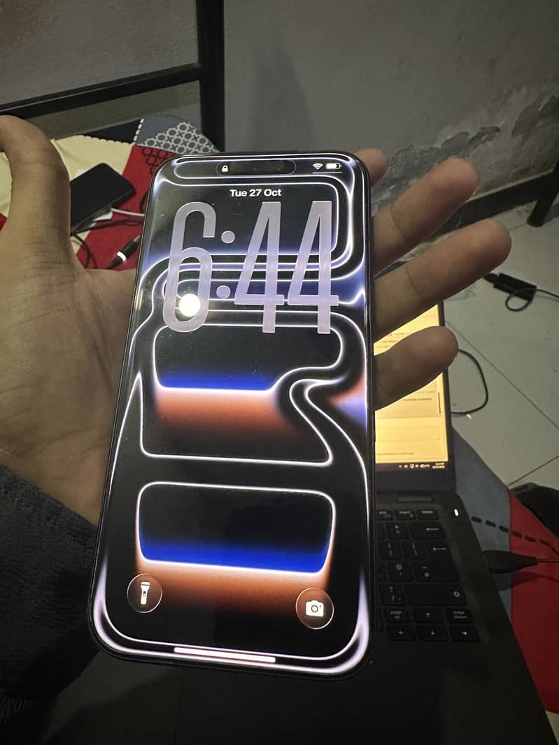 Apple iPhone 17 Pro Max 6