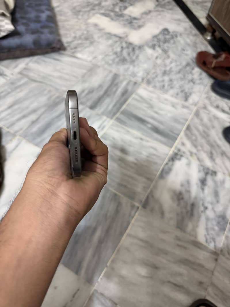 Apple iPhone 12 Pro Max 3