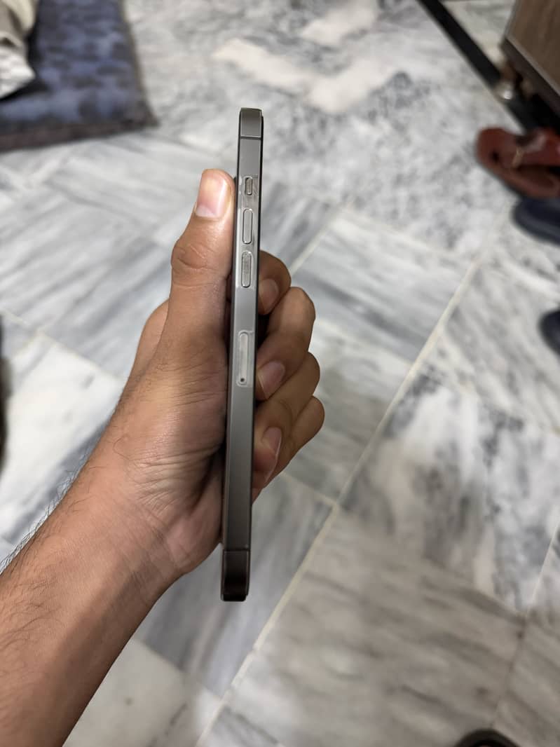 Apple iPhone 12 Pro Max 5
