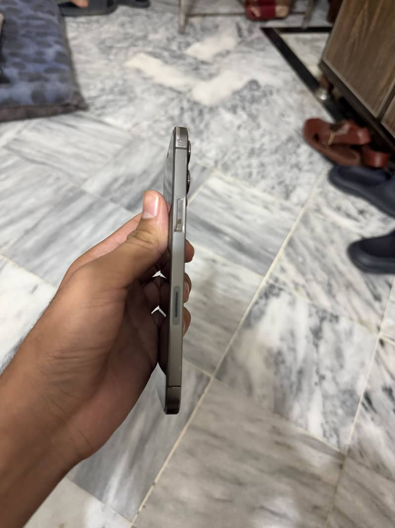 Apple iPhone 12 Pro Max 6